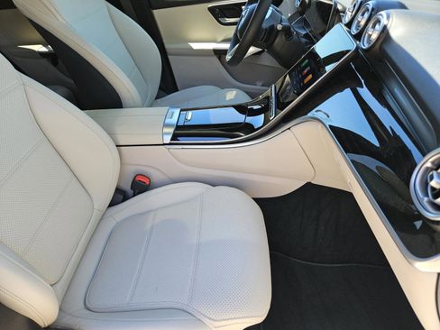 Certified 2026 Mercedes-Benz GLC 300 image 6