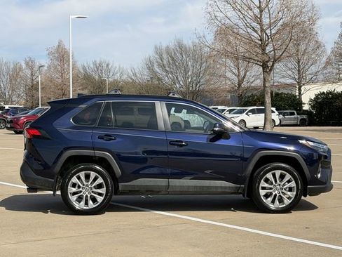 Certified 2025 Toyota RAV4 XLE Premium image 3