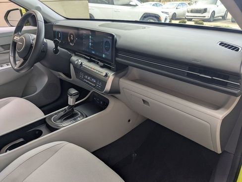 Used 2024 Hyundai Kona SEL FWD image 29