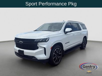 Used 2023 Chevrolet Suburban RST w/ Sport Performance Package