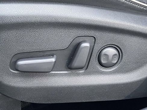 Used 2021 Kia Sportage SX image 7