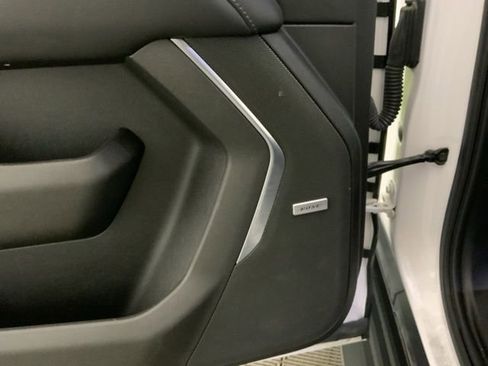 Used 2021 Chevrolet Tahoe LT AWD/4WD image 38