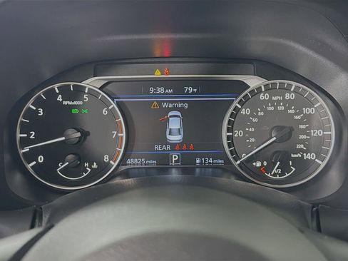 Used 2024 Nissan Altima 2.5 SV image 15