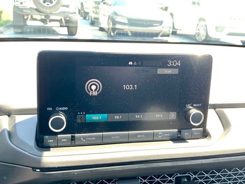 Used 2025 Honda Accord LX image 33