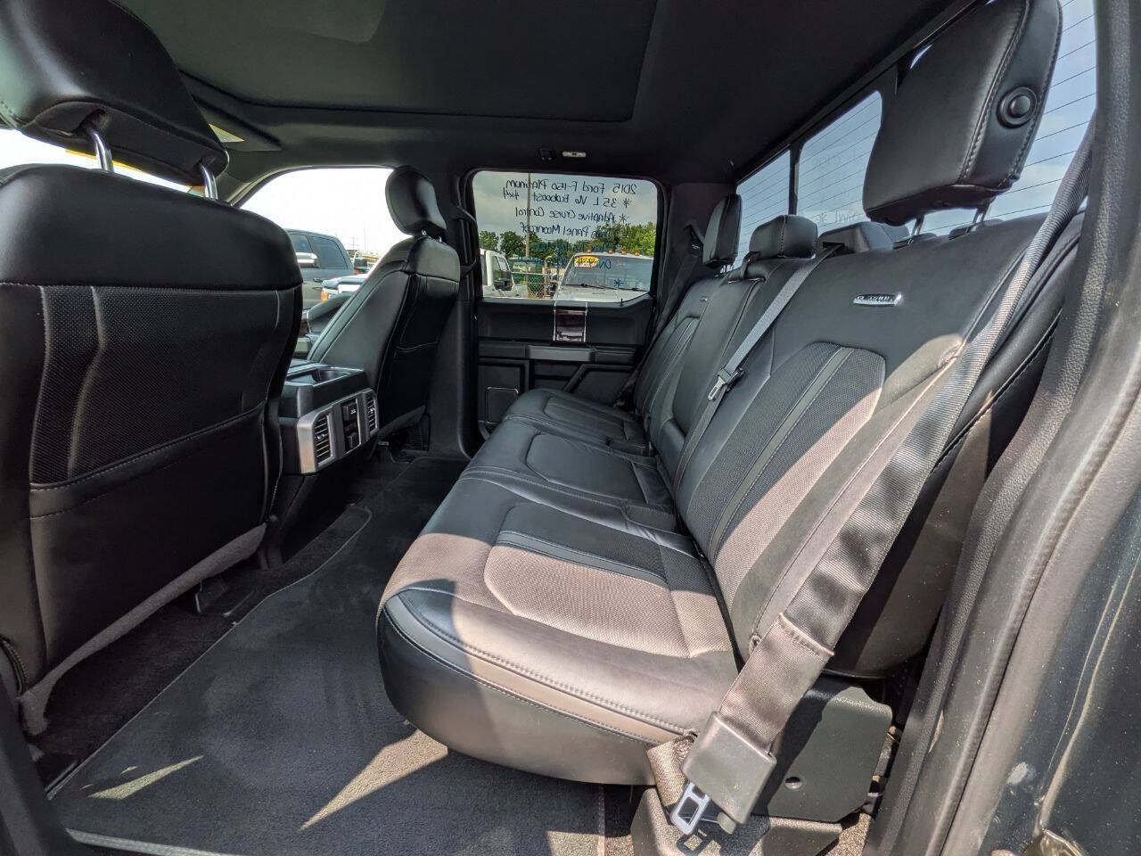 Used 2015 Ford F150 Platinum w/ Equipment Group 701A Luxury AWD/4WD image 25