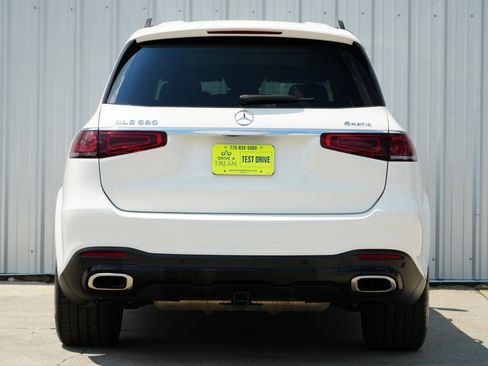 Used 2021 Mercedes-Benz GLS 580 4MATIC image 11