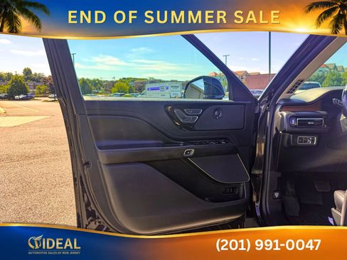 Used 2020 Lincoln Aviator Reserve w/ Equipment Group 201A AWD/4WD image 17