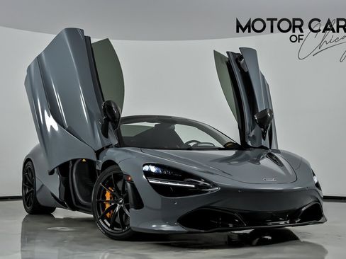Used 2023 McLaren 720S Spider RWD image 1