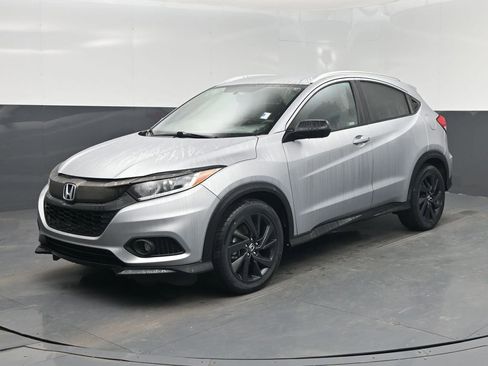 Used 2022 Honda HR-V Sport image 9