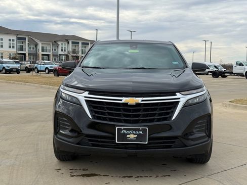 Certified 2023 Chevrolet Equinox LS image 2