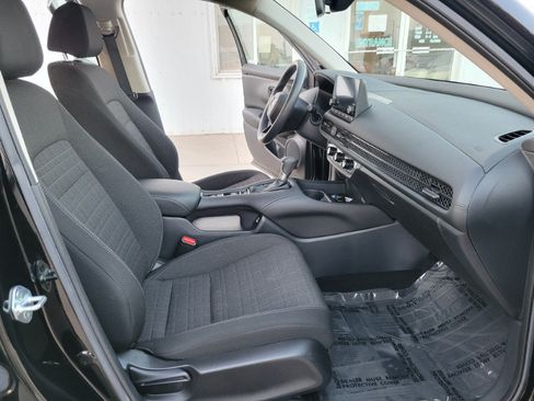 Used 2023 Honda HR-V LX image 23