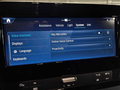 Used 2025 Mercedes-Benz Sprinter 2500 image 35