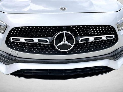 Certified 2023 Mercedes-Benz GLA 250 image 30