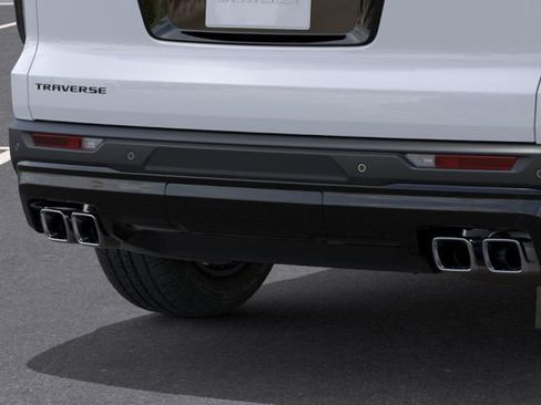 New 2026 Chevrolet Traverse LT image 14