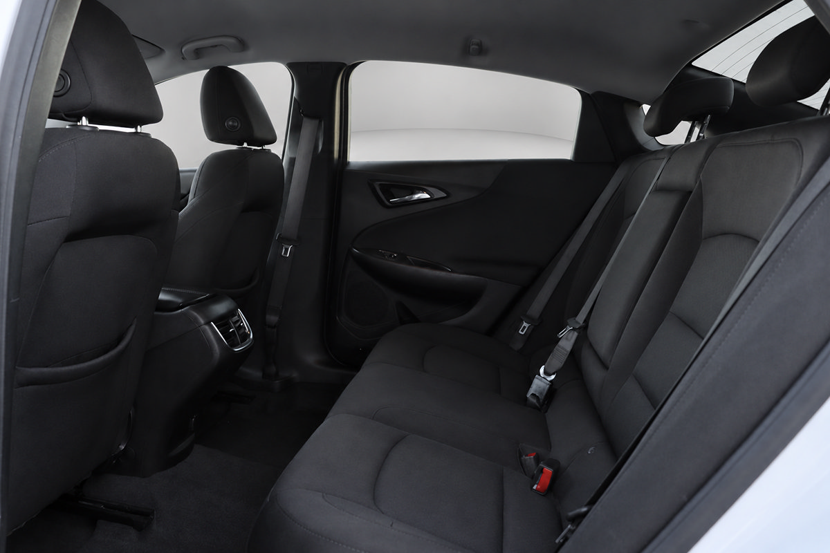 Used 2020 Chevrolet Malibu LT FWD image 17