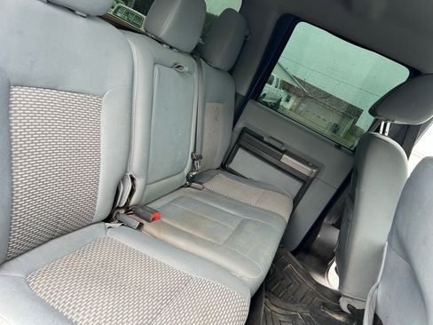 Used 2011 Ford F250 XLT w/ Snow Plow Prep Pkg image 11