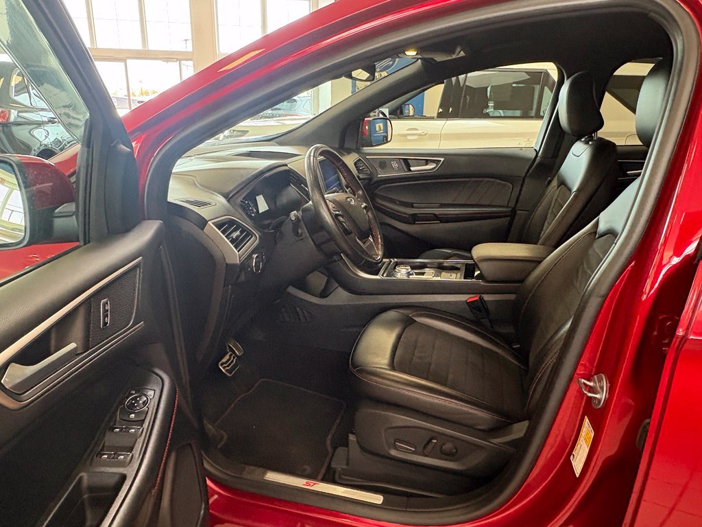 Used 2022 Ford Edge ST-Line AWD/4WD image 19