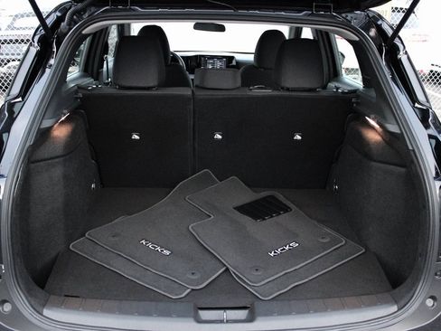 Certified 2025 Nissan Kicks S image 20