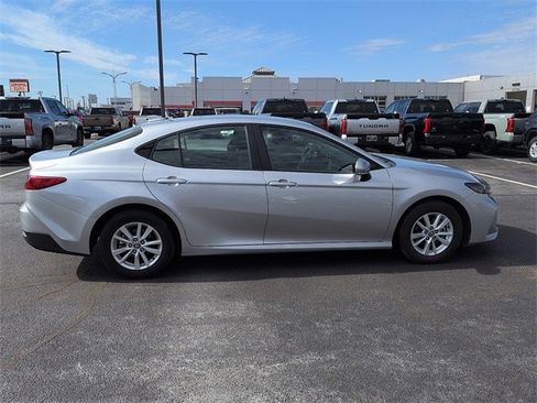 Certified 2025 Toyota Camry LE image 8