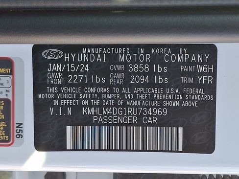 Used 2024 Hyundai Elantra SEL image 29