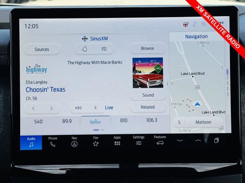 Used 2023 Ford Expedition Limited image 7