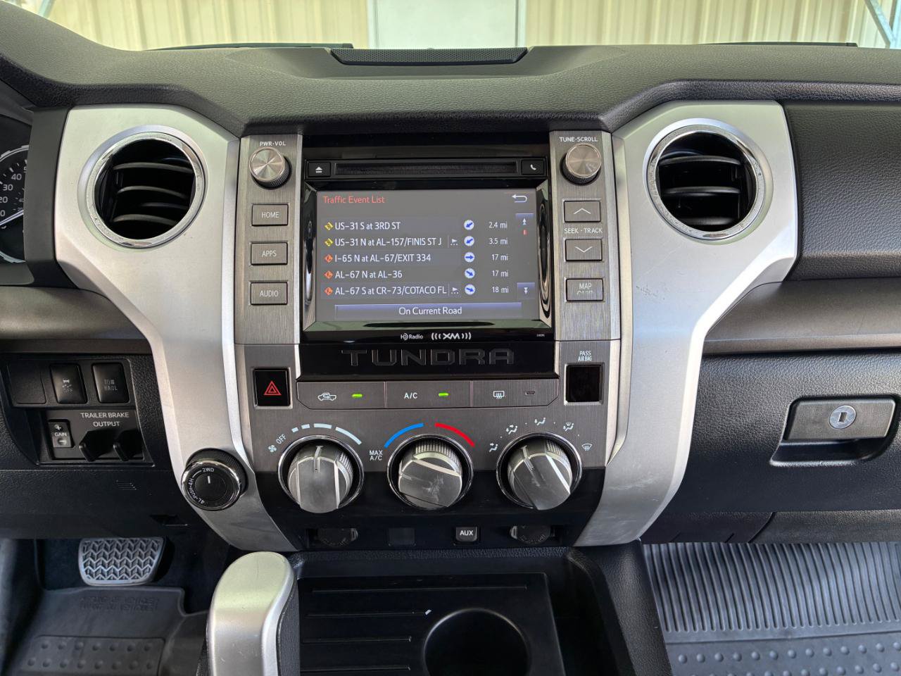 Used 2019 Toyota Tundra SR5 w/ SR5 Upgrade Package AWD/4WD image 21