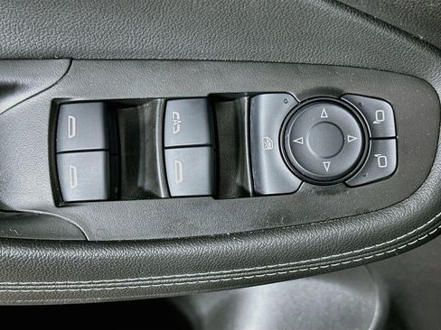 Used 2024 Buick Encore GX Sport Touring FWD image 15