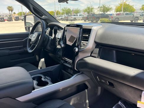 New 2026 RAM 3500 Big Horn AWD/4WD image 16