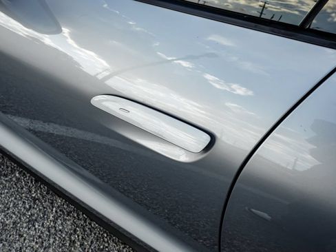Used 2022 Porsche Taycan RWD image 41