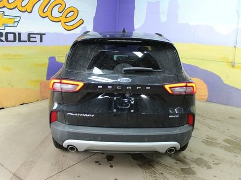 Used 2025 Ford Escape Platinum AWD/4WD image 3