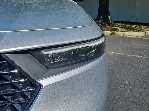 Certified 2024 Honda Accord EX image 9