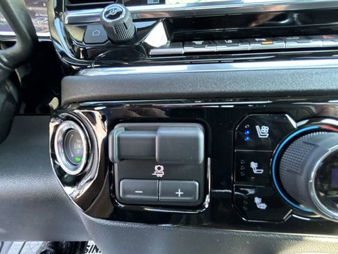 New 2025 Chevrolet Silverado 2500 LTZ w/ Z71 Chrome Sport Edition image 38