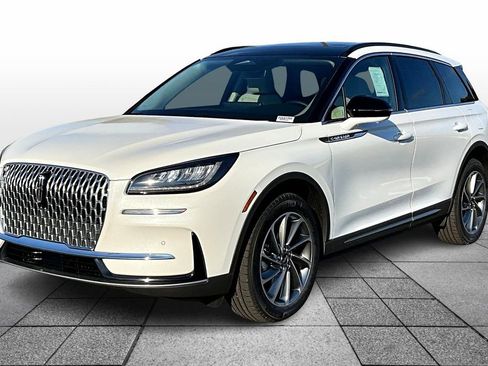 New 2026 Lincoln Corsair Premiere image 2