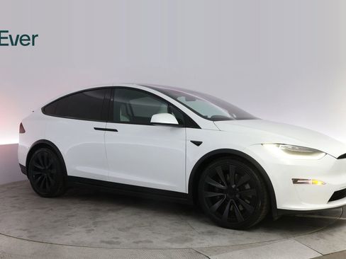 Used 2023 Tesla Model X AWD/4WD image 14