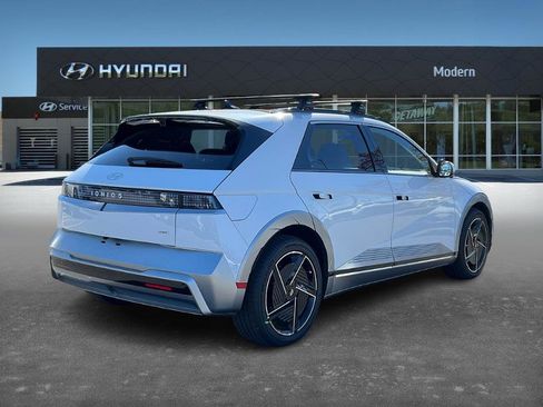 New 2026 Hyundai Ioniq 5 Limited image 3