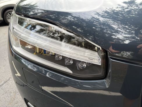 Used 2024 Volvo XC90 B5 Plus w/ Protection Package Premier AWD/4WD image 13