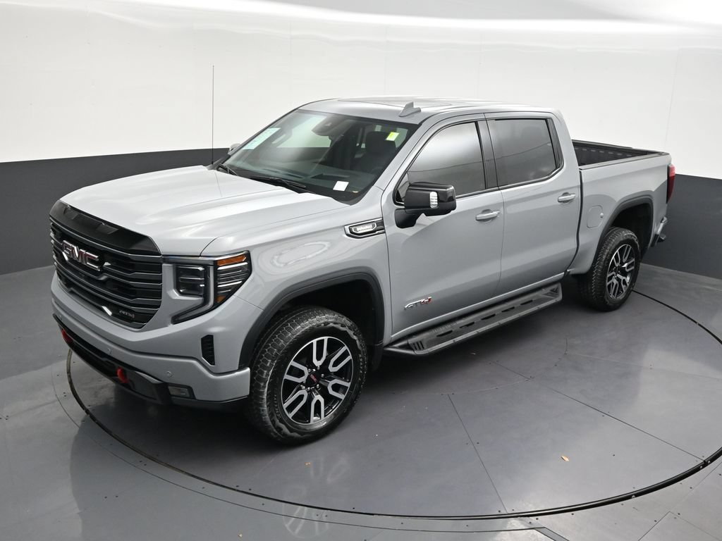 Used 2025 GMC Sierra 1500 AT4 w/ AT4 Premium Package AWD/4WD image 15