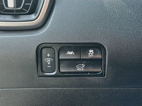 Certified 2022 Kia Sorento X-Line EX AWD/4WD image 13