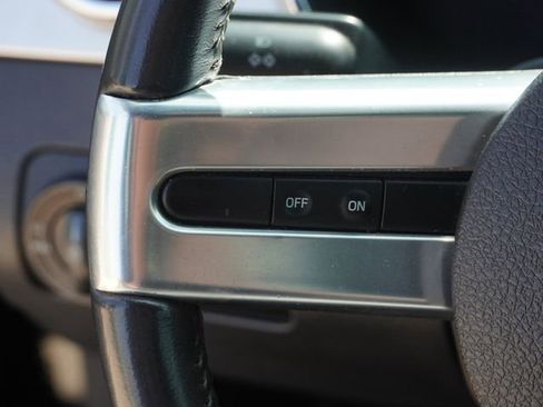 Used 2006 Ford Mustang GT Premium RWD image 18