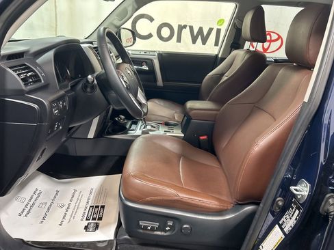 Used 2023 Toyota 4Runner Limited image 26