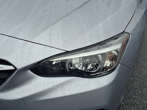 Certified 2023 Subaru Impreza 2.0i image 8