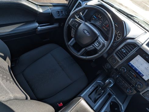 Used 2020 Ford F150 XLT w/ Equipment Group 302A Luxury image 9