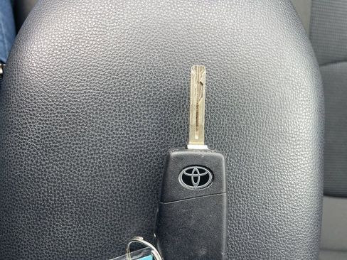 Used 2025 Toyota RAV4 LE image 36