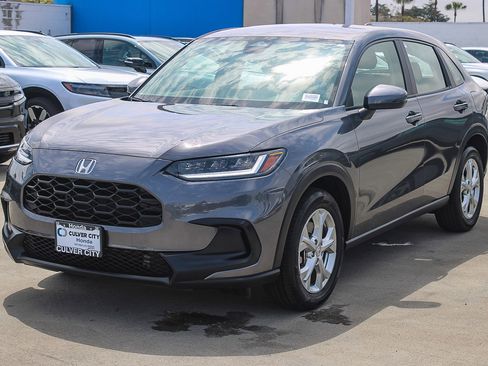 Used 2025 Honda HR-V LX image 3