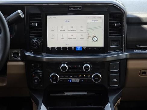 Certified 2025 Ford F350 Lariat w/ Lariat Ultimate Package AWD/4WD image 15