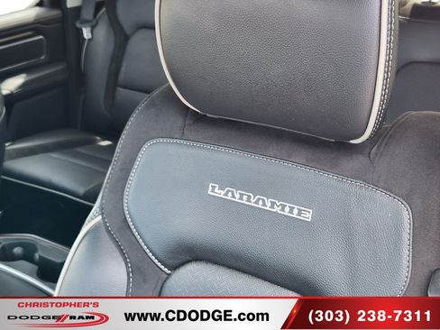 Used 2022 RAM 1500 Laramie AWD/4WD image 19