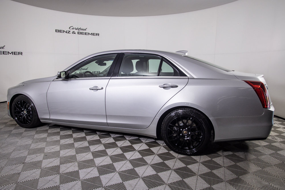 Used 2018 Cadillac CTS Premium Luxury RWD image 13