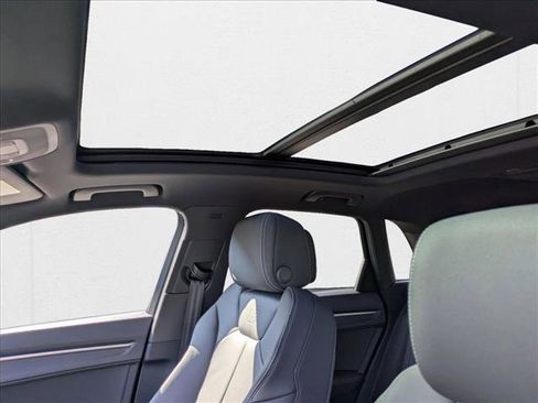 Used 2025 Audi Q3 2.0T Premium w/ Convenience Package image 14