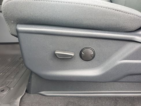 New 2026 Ford F250 XLT w/ XLT Premium Package image 18