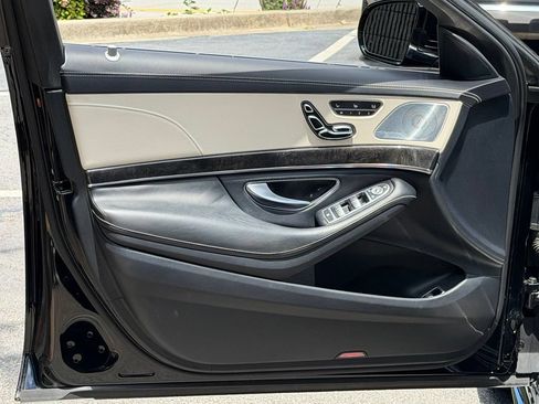 Used 2019 Mercedes-Benz S 450 Sedan image 28